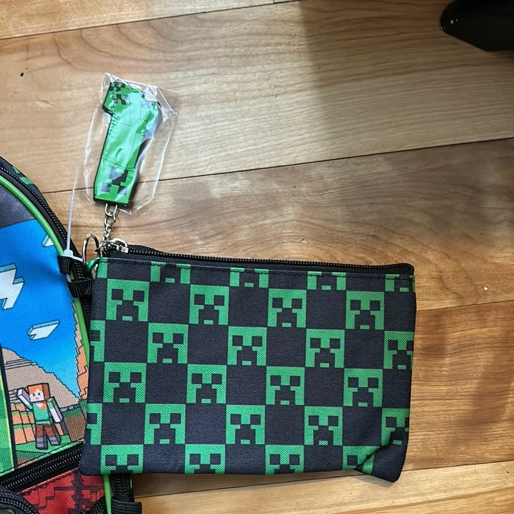 Green and Black Minecraft Creeper Backpack Set